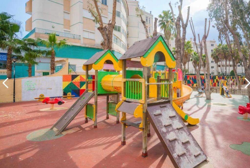 Bright Sunny Albir Beach Apartment El Albir Luaran gambar