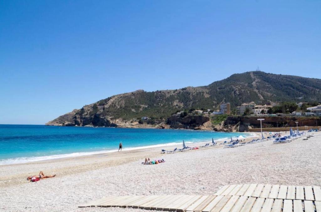 Bright Sunny Albir Beach Apartment El Albir Luaran gambar