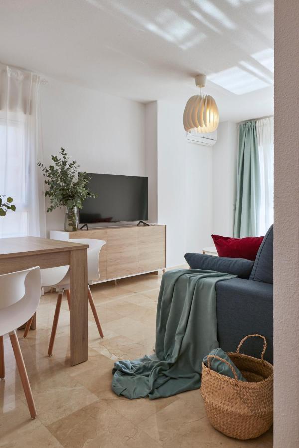 Bright Sunny Albir Beach Apartment El Albir Luaran gambar