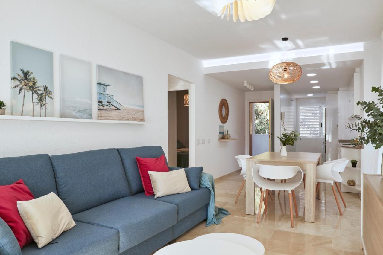 Bright Sunny Albir Beach Apartment El Albir Luaran gambar