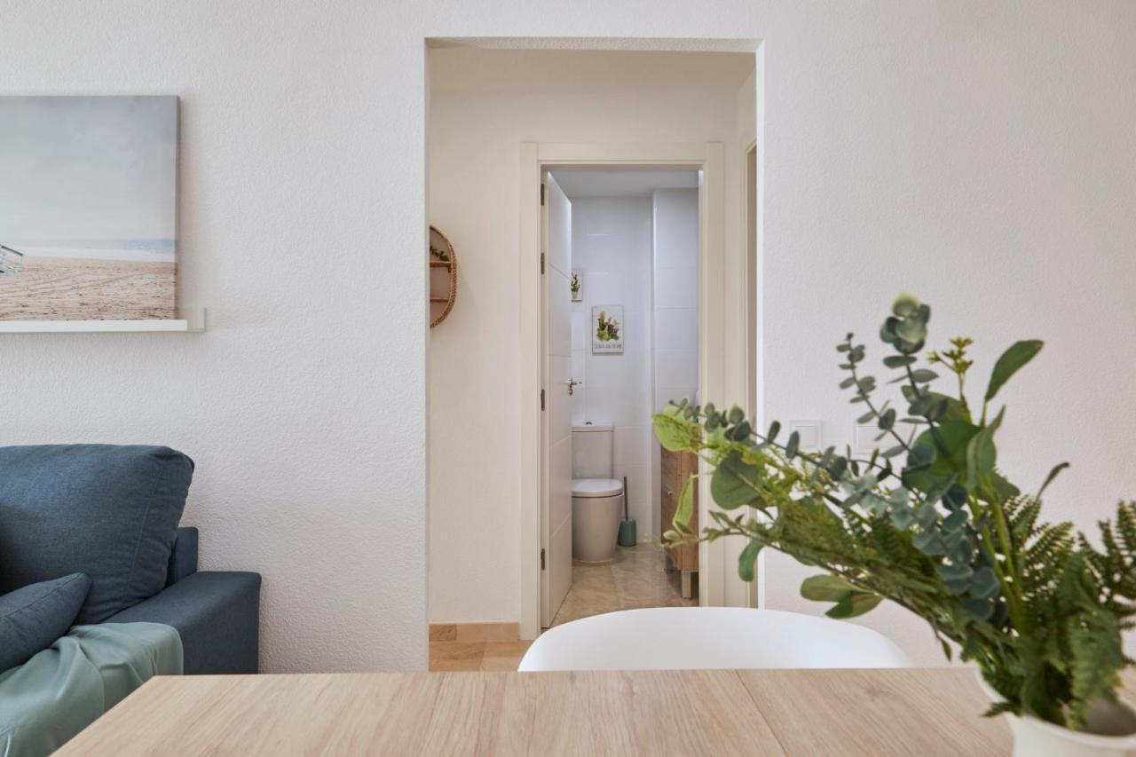 Bright Sunny Albir Beach Apartment El Albir Luaran gambar