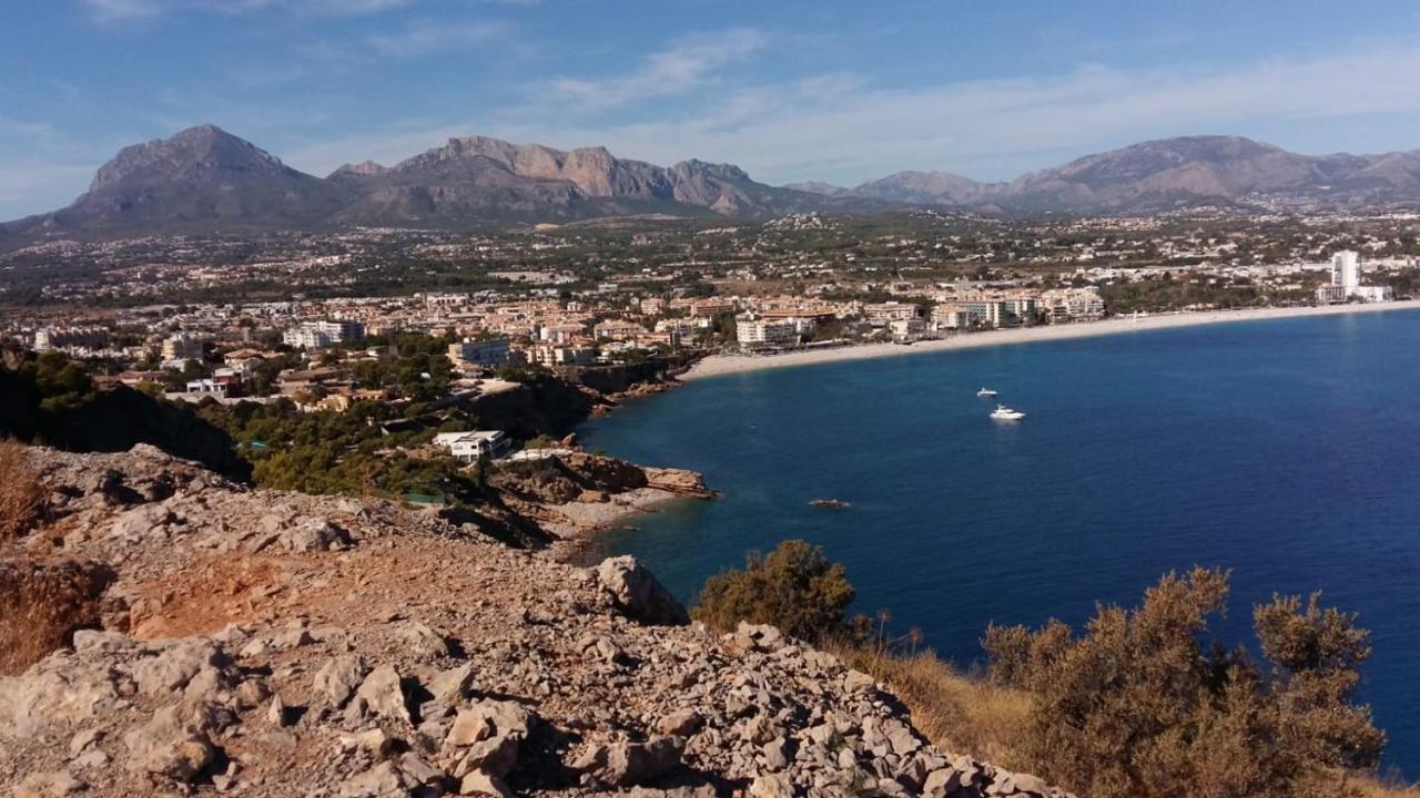 Bright Sunny Albir Beach Apartment El Albir Luaran gambar