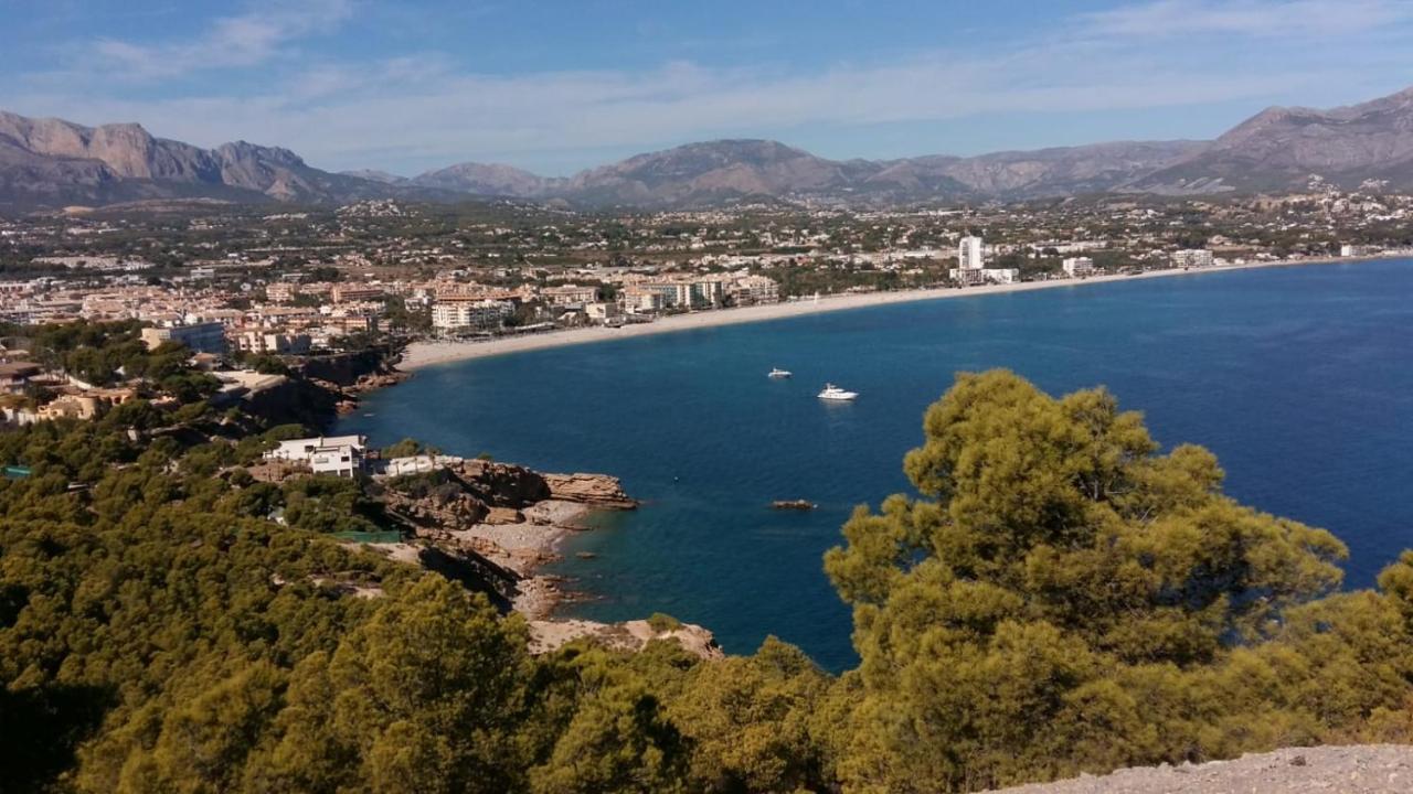 Bright Sunny Albir Beach Apartment El Albir Luaran gambar
